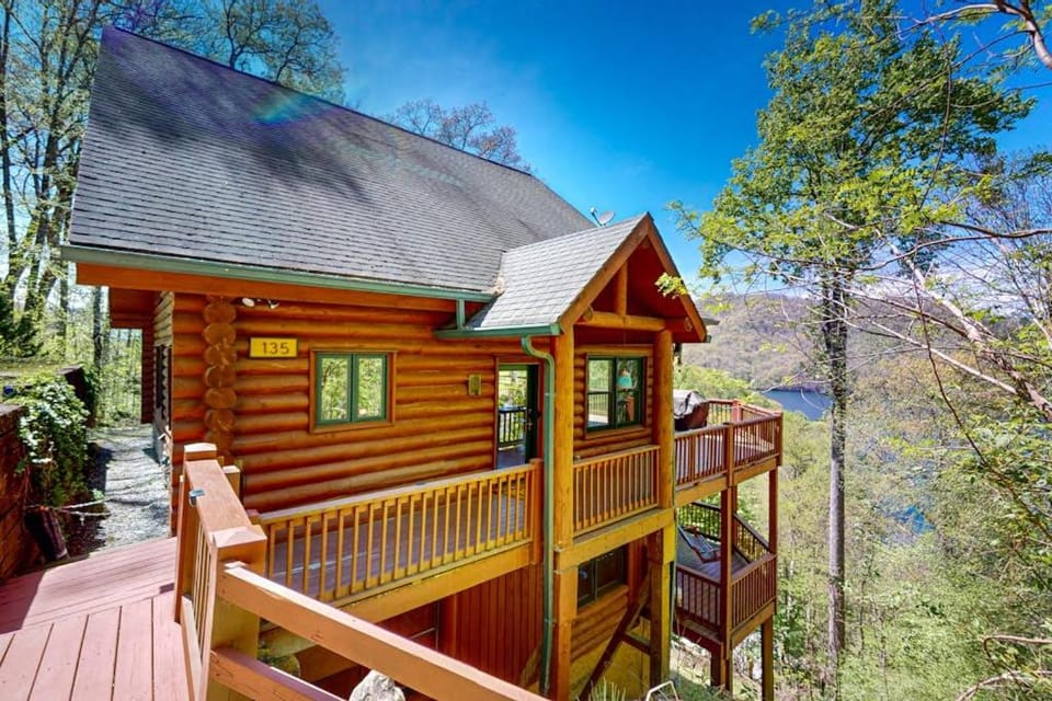 The Ridge at Nantahala House in Nantahala Lake