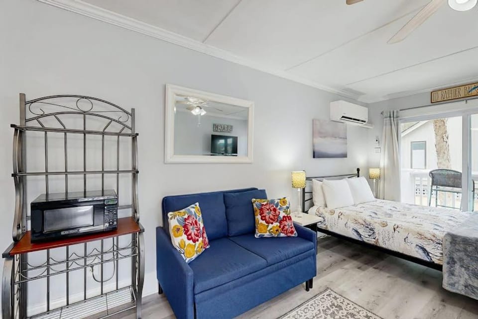 Sea La Vie Apartment in Edisto Beach