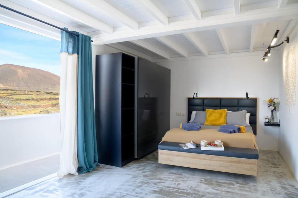 Bed, Natural landscape, Bedroom, Mountain view