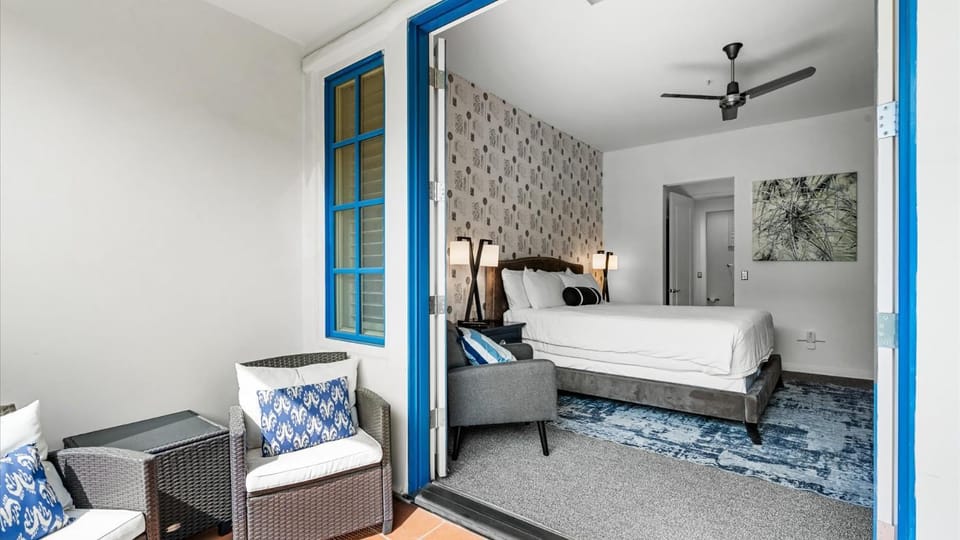 LV031 Luxurious Upstairs Legacy Villas Studio Apartment in Indian Wells