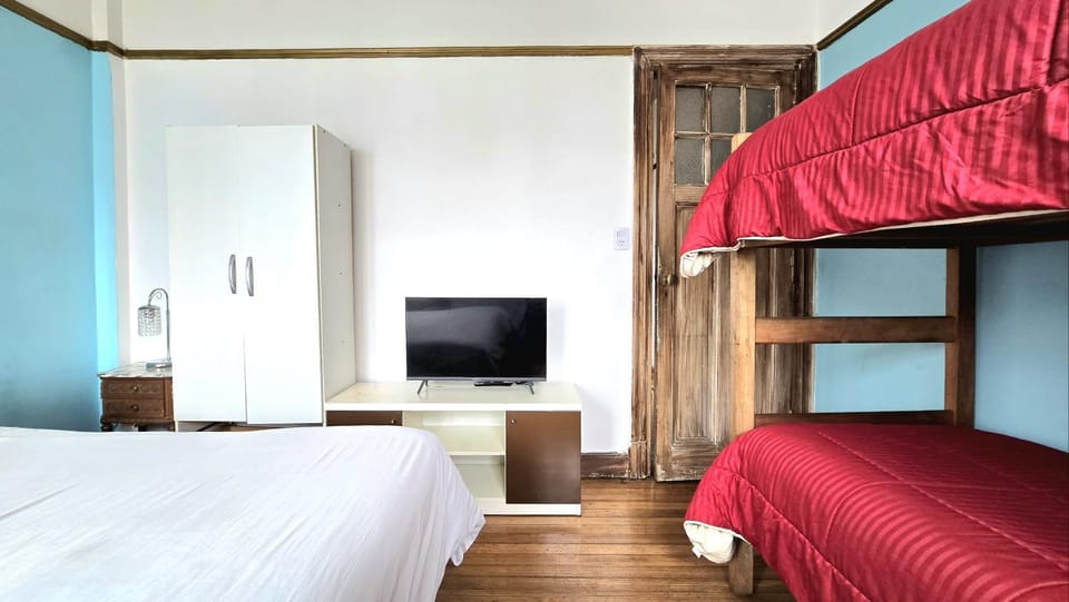 amplia habitación estilo luis xv Vacation rental in Buenos Aires