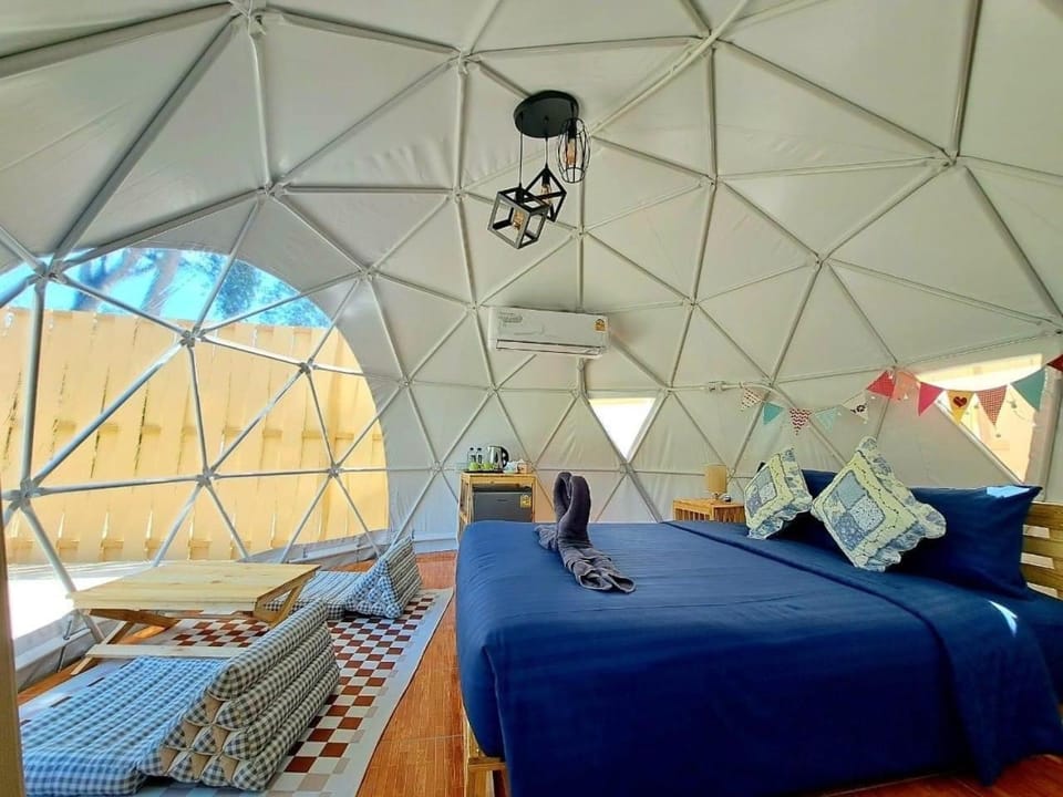 ไร่ไปรยา แก่งกระจาน Luxury tent in Thailand