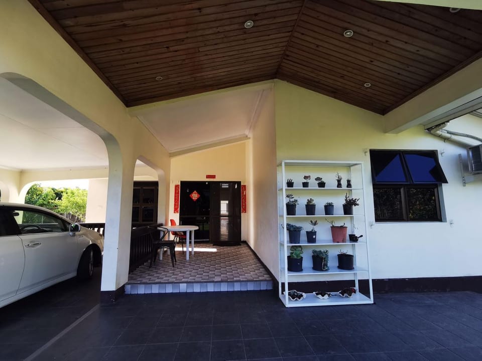 Balcony/Terrace, Parking