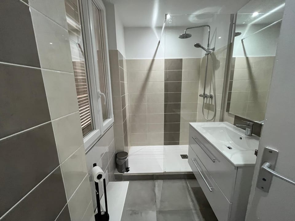 Studio climatisé avec balcon Apartment in Villeneuve-sur-Lot