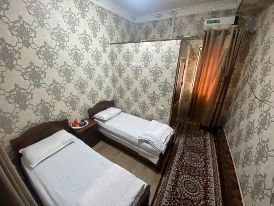 Bed, Bedroom, towels, air conditioner