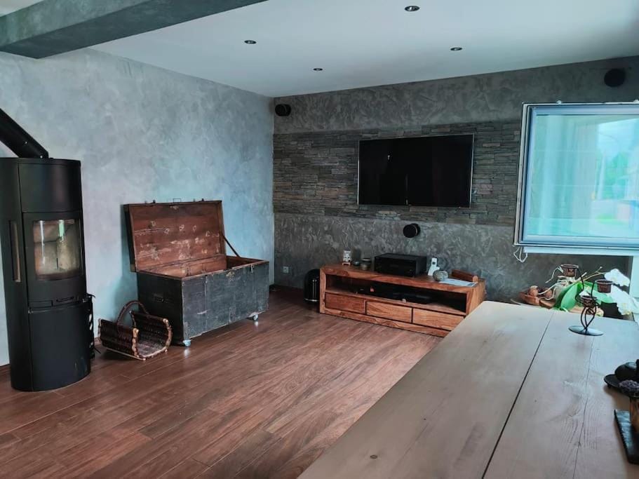 TV and multimedia, Living room