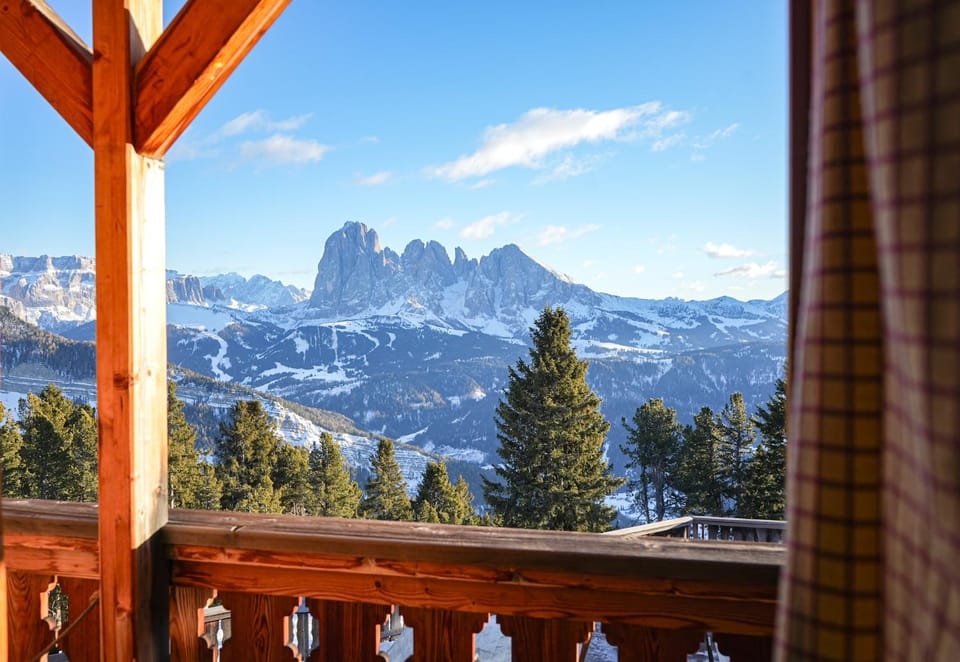 Natural landscape, View (from property/room), Mountain view