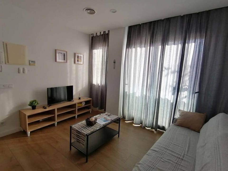 Apartamento P1 30min Sagrada Familia, 10 min playa Apartment in Badalona