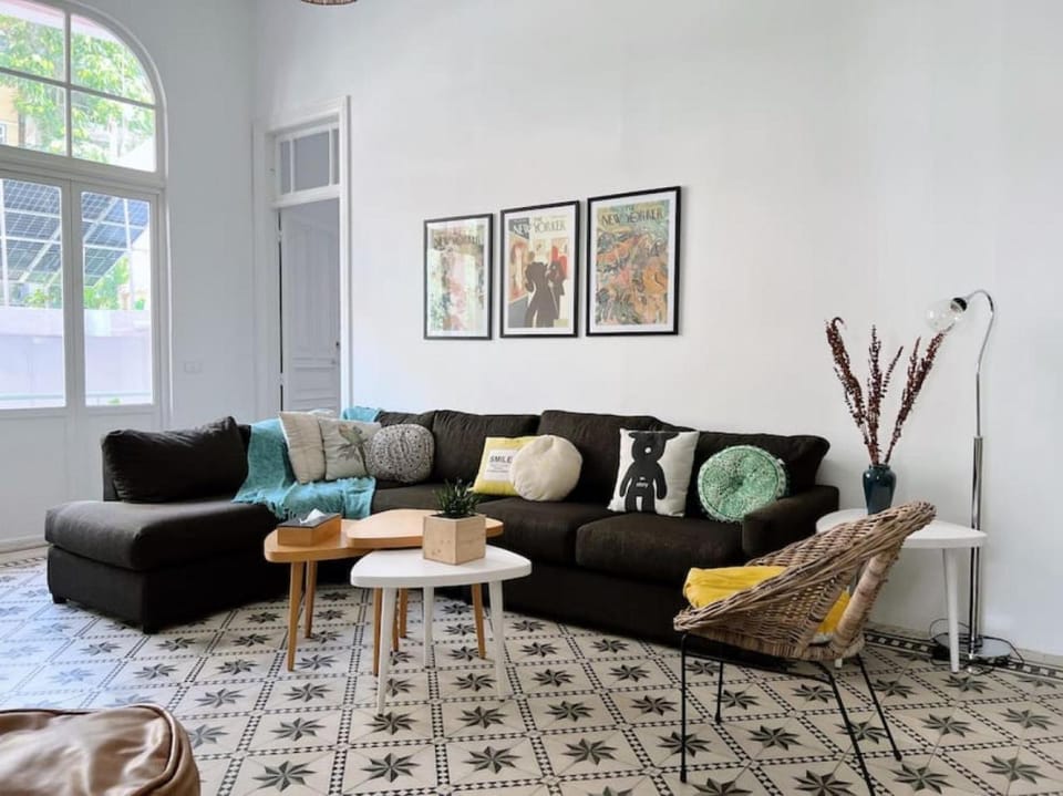 Vintage Apt 4BR Mar Mikhael Apartment in Africa