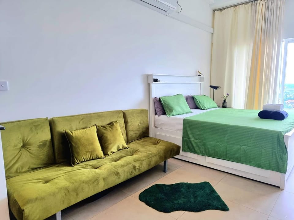 Bed, Living room, Bedroom