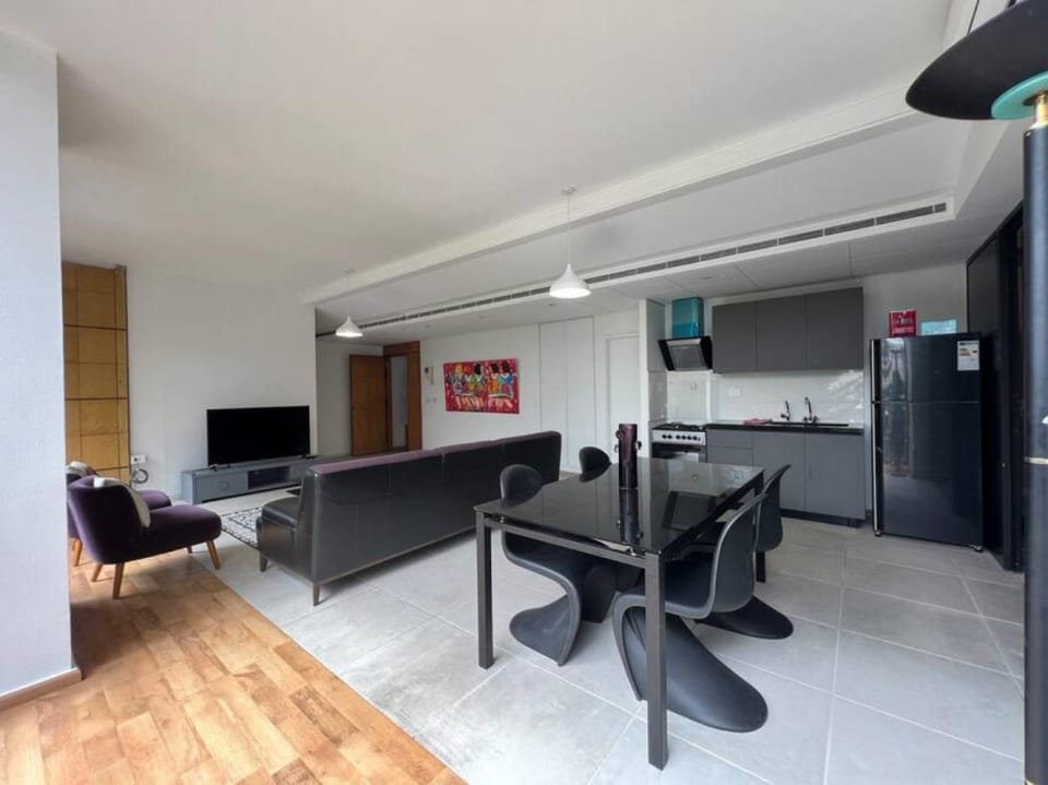 Pleasant 1BR apt with green views - Jamhour Apartment in Africa