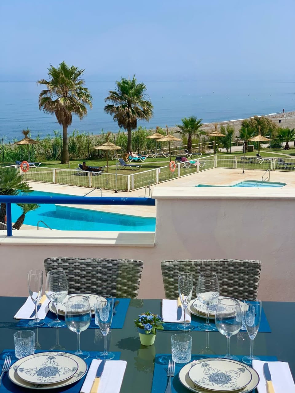 Day, Natural landscape, Pool view, Sea view, Swimming pool, sunbed