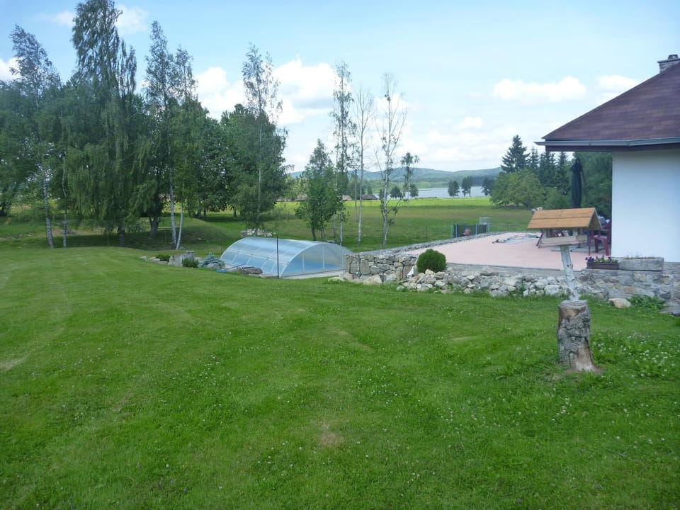Area and facilities, Swimming pool, Swimming pool