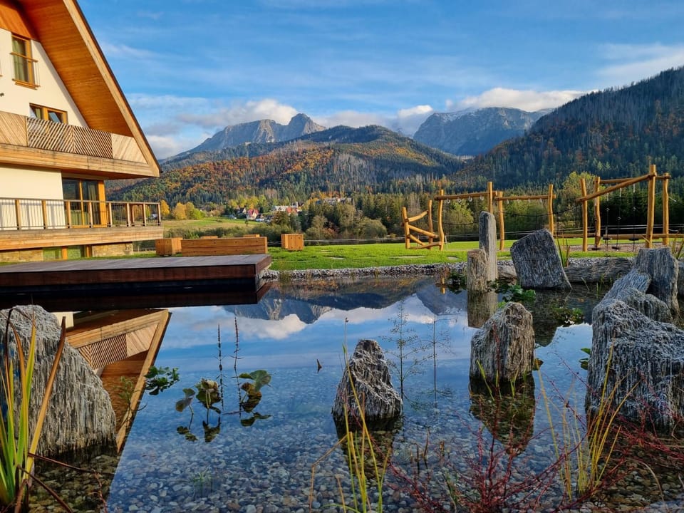 Property building, Natural landscape, Mountain view