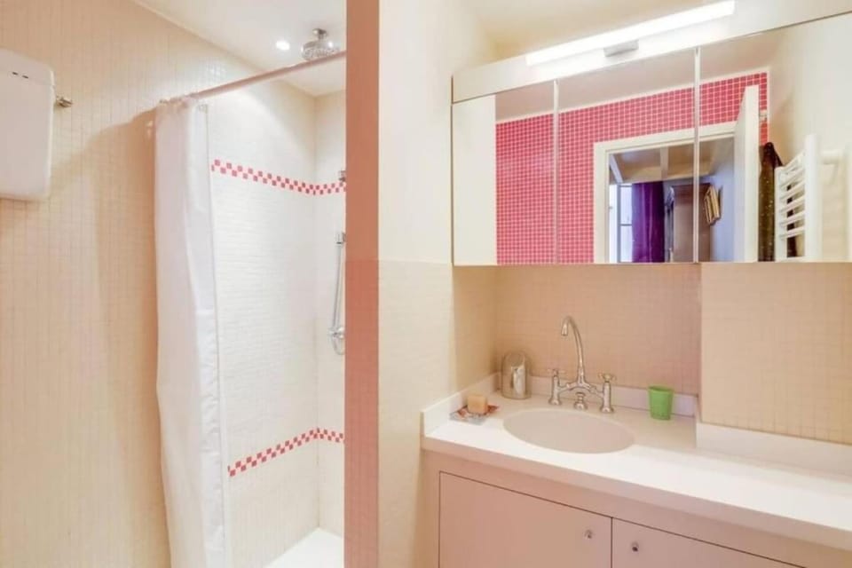 The Triplex - Cosy & Charming - by Mon Petit Faré Apartment in Paris