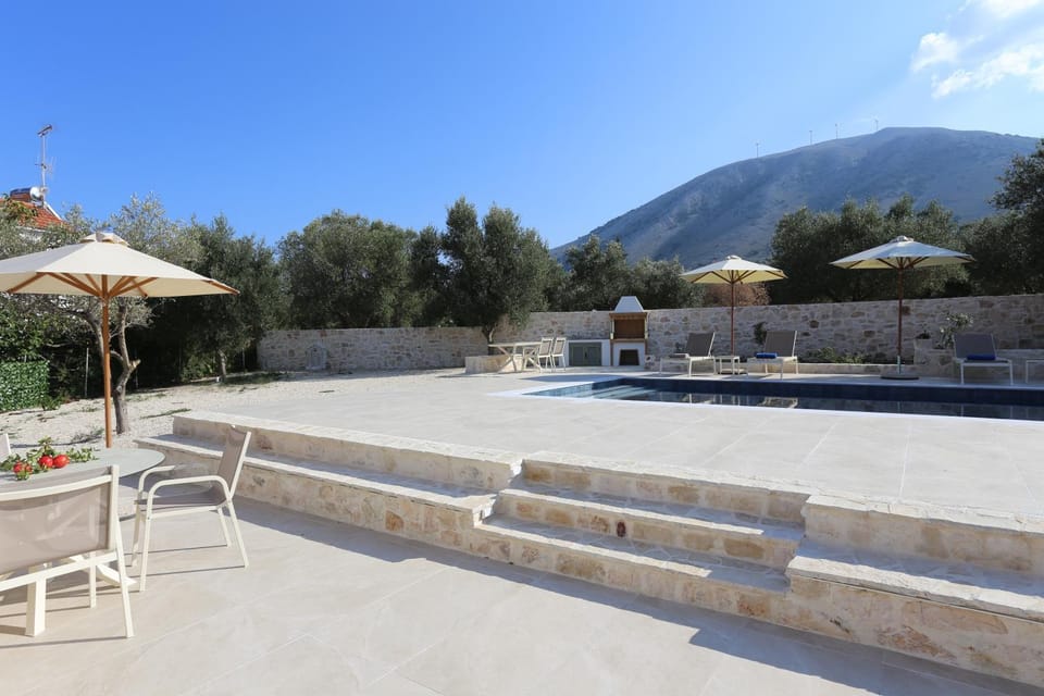 Spring, Day, Natural landscape, Mountain view, Pool view, Swimming pool, sunbed
