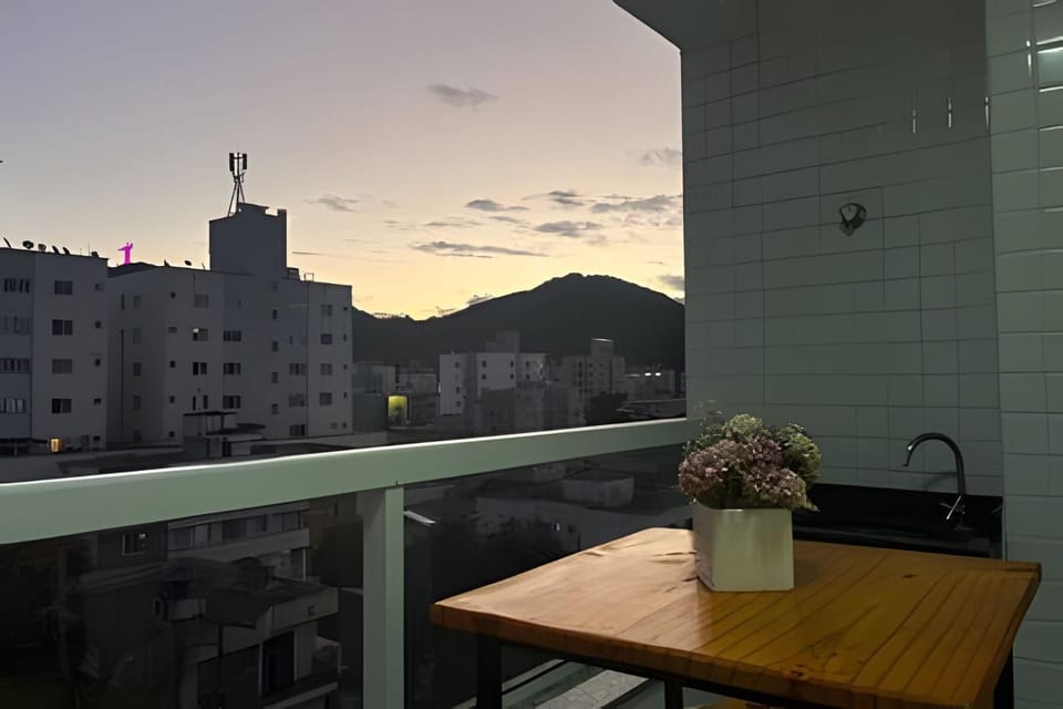 View (from property/room), City view, Mountain view, Street view