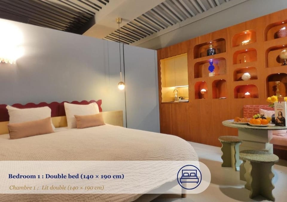 Neptune - Escape with Sauna - by Mon Petit Faré Apartment in Paris