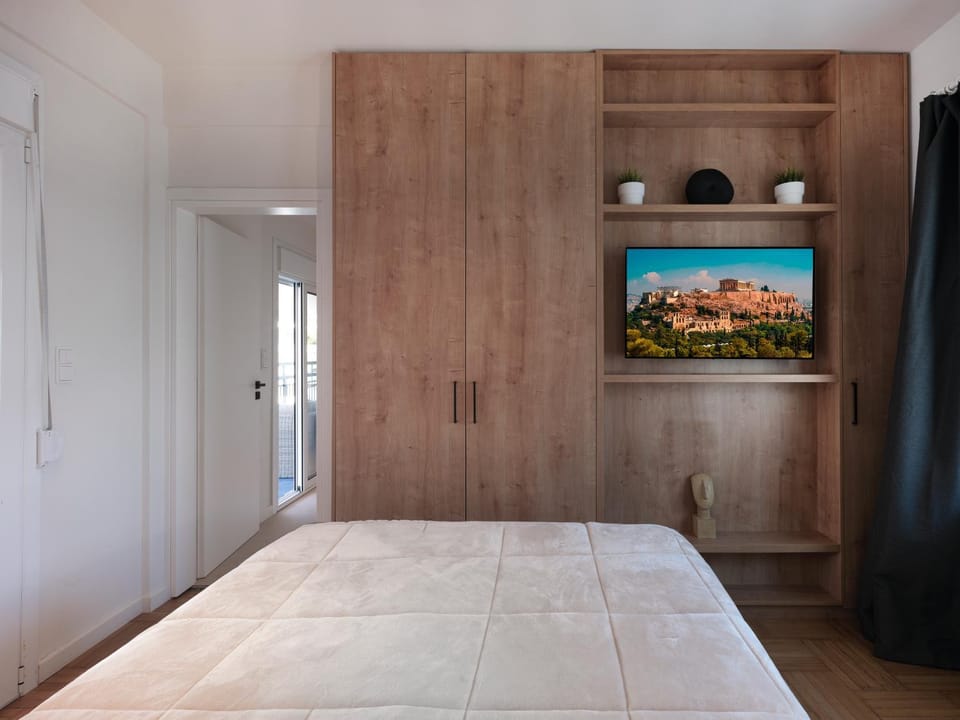 Bed, wardrobe