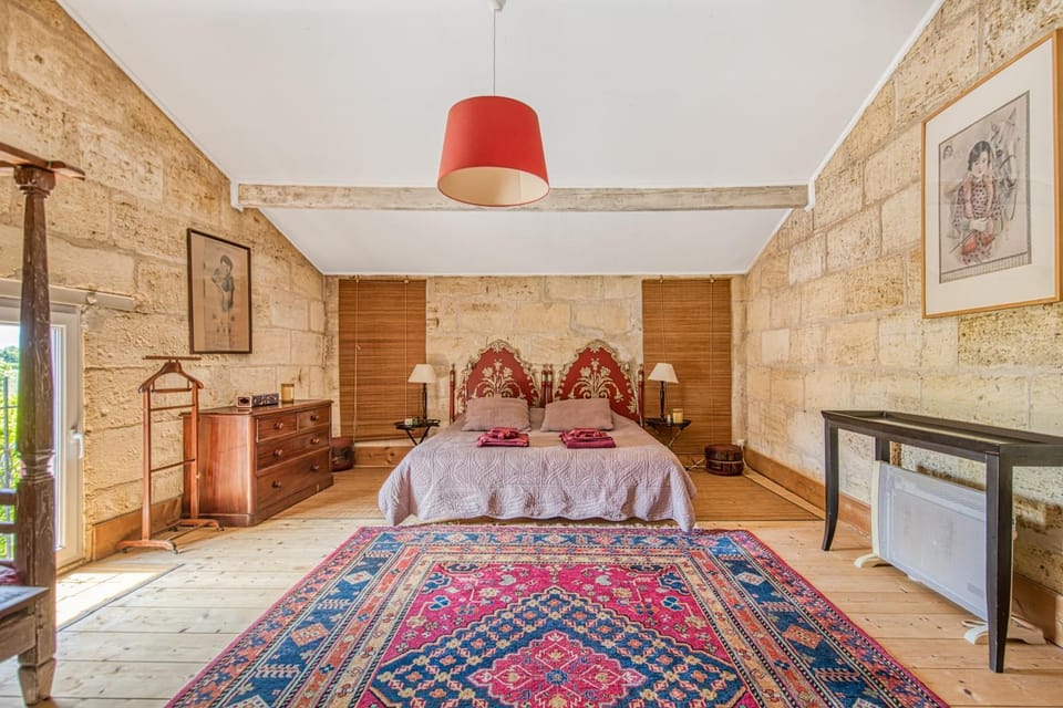 Living room, Bedroom