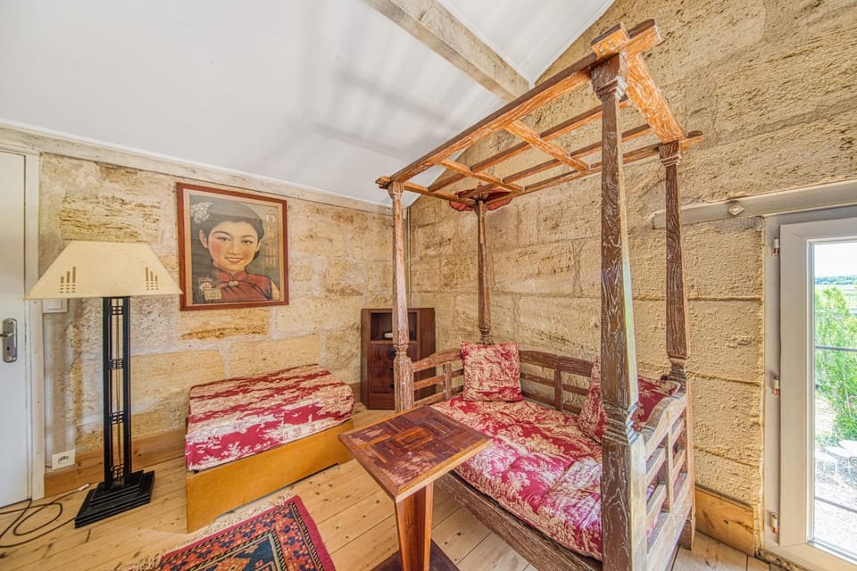 Living room, Bedroom