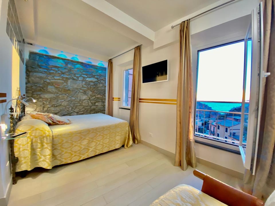 The Manarola Sea View Bed and Breakfast in Manarola