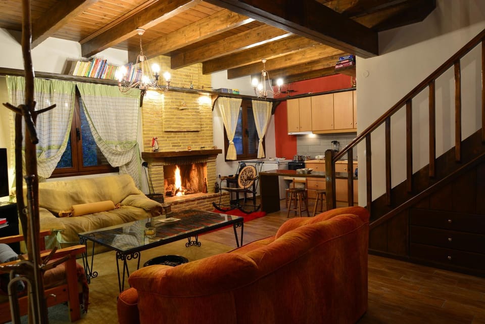 Living room, Seating area