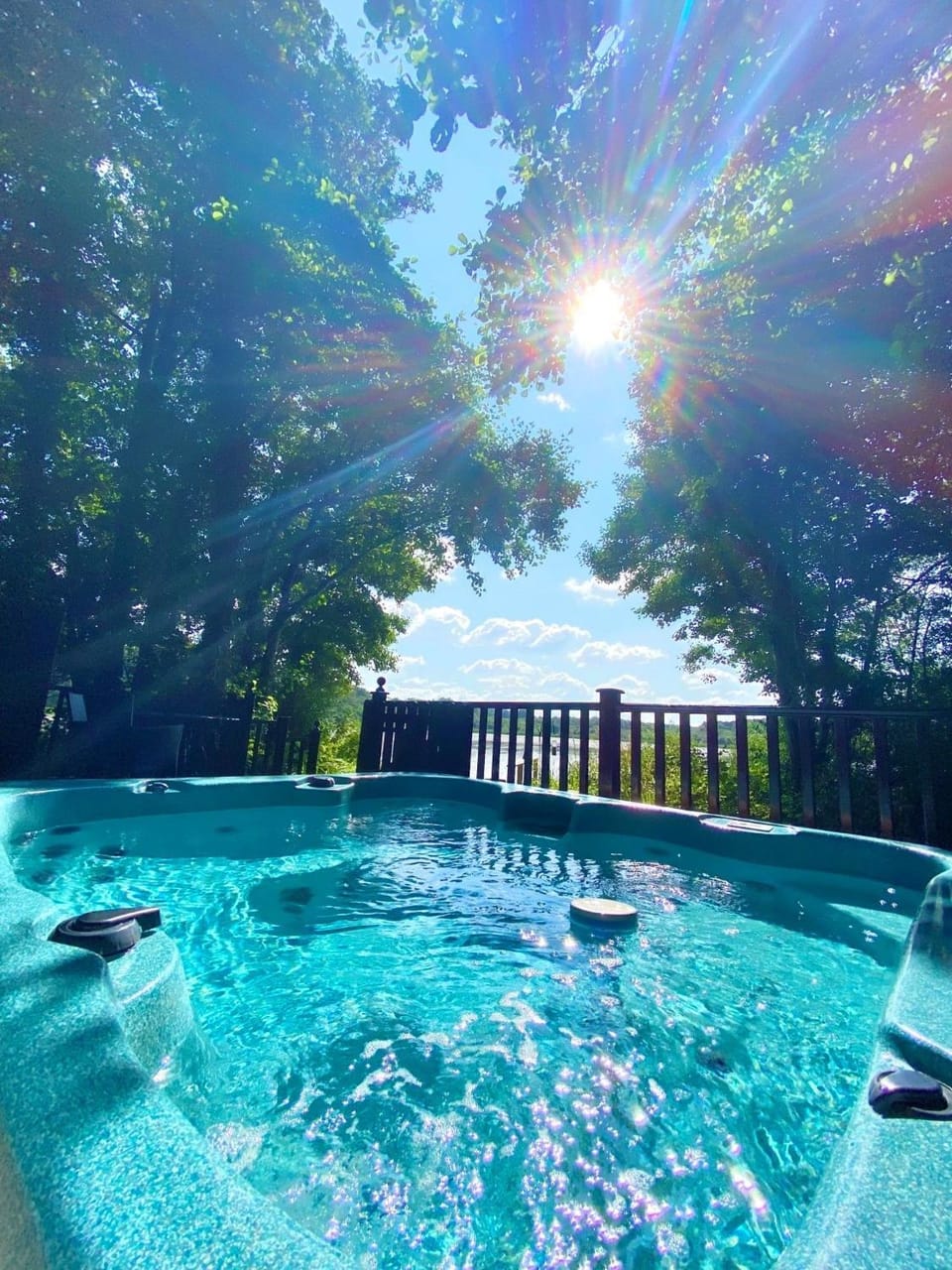 Property building, Natural landscape, Hot Tub