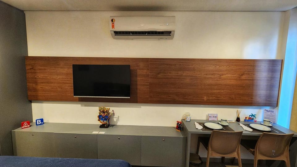 TV and multimedia, Dining area, air conditioner
