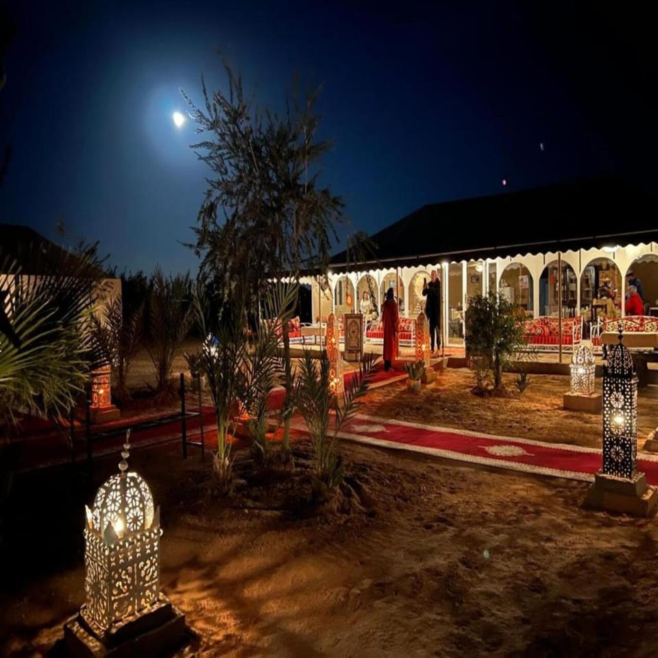 Night, Garden