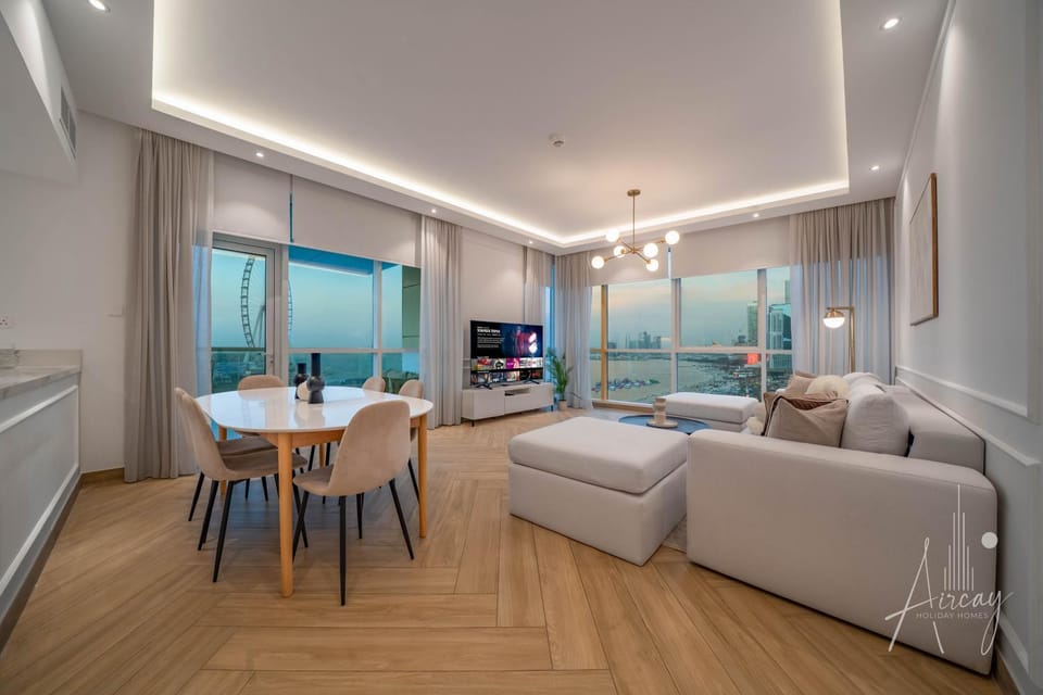 Ain Dubai Panorama Luxe 2BR Seaview Retreat Apartment in Dubai