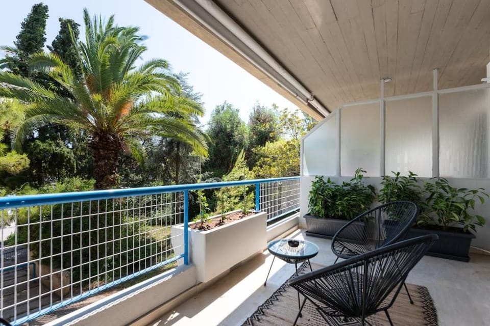 Beachfront apartment in Voula w/balcony Apartment in East Attica Regional Unit, Greece