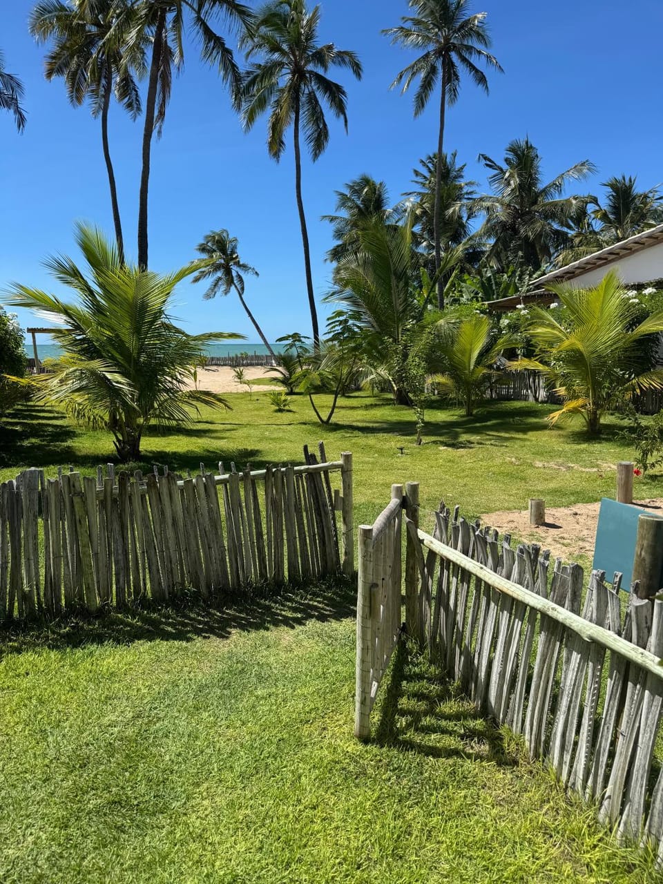 Day, Natural landscape, Garden view, Sea view