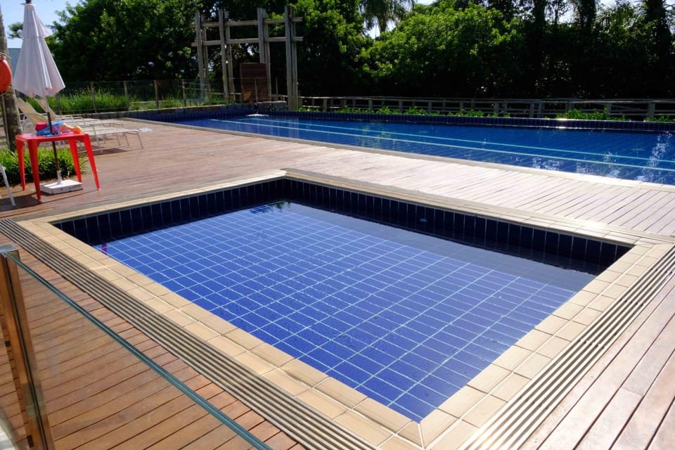 Swimming pool, Swimming pool