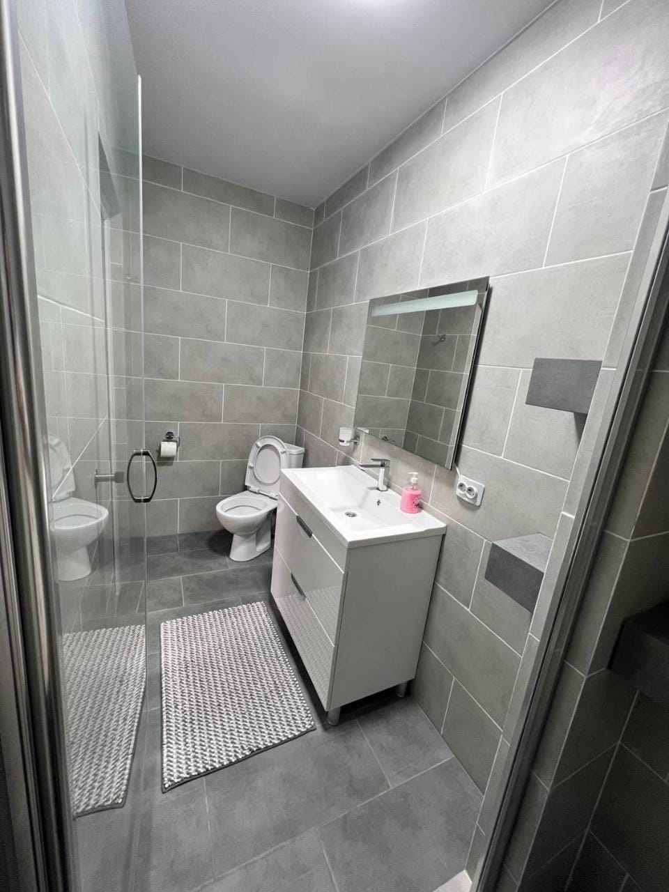 Toilet, Bathroom