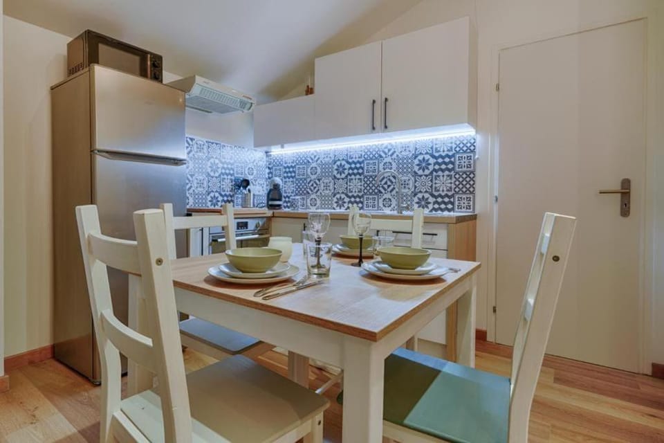 Studio Olivia Apartment in Île-de-France