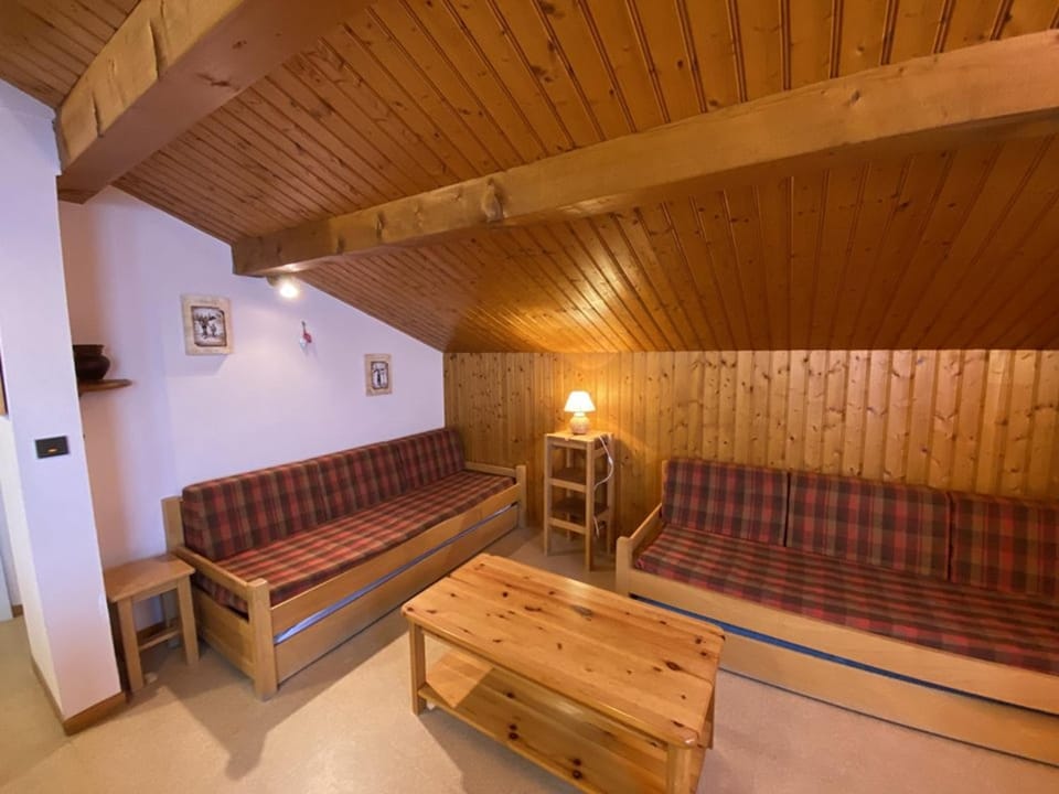 Appartement 4 pers, proche pistes et commerces, Crest-Voland - FR-1-733-150 Apartment in Haute-Savoie