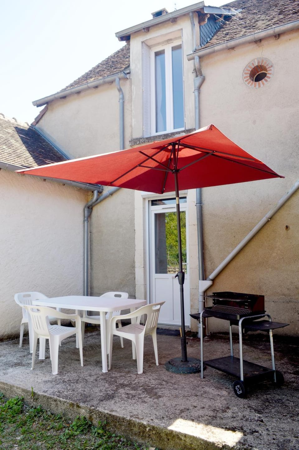 Property building, Breakfast