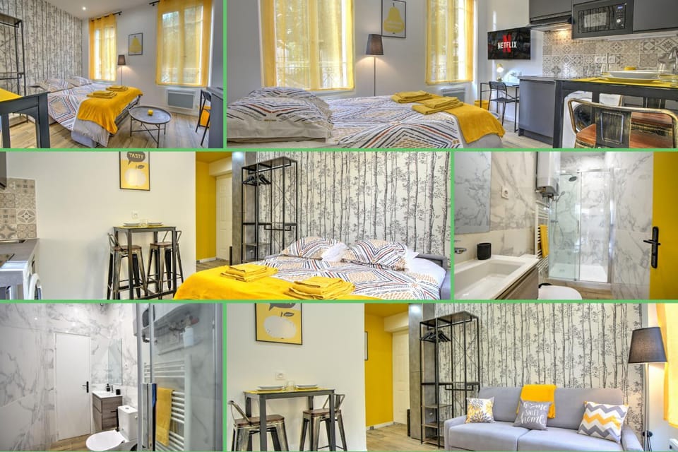 Bed, Kitchen or kitchenette, Living room, Seating area, Dining area, towels