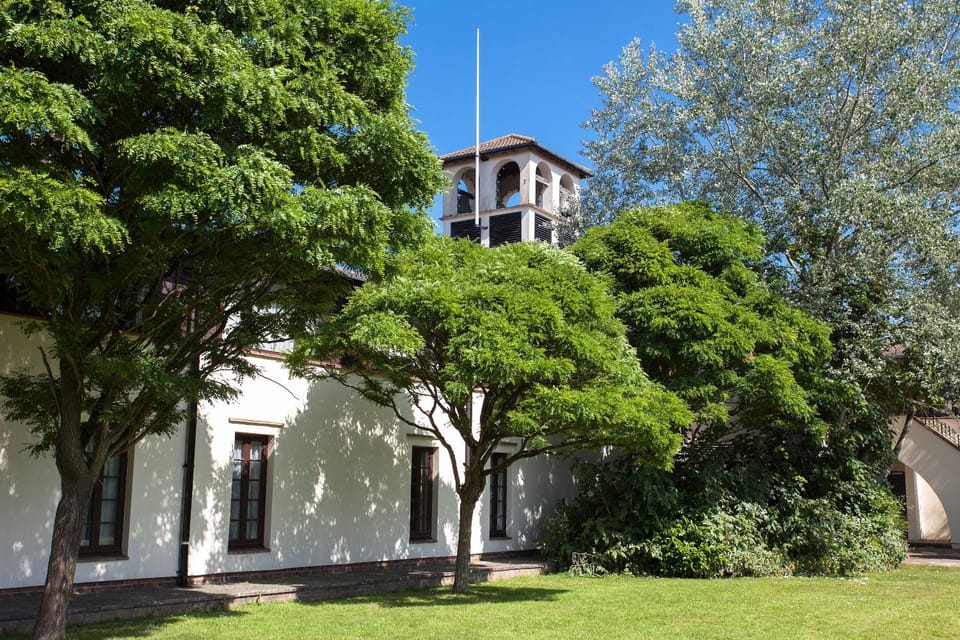 Property building, Garden