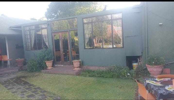 Buckleys Guesthouse Bed and Breakfast in Eastern Cape