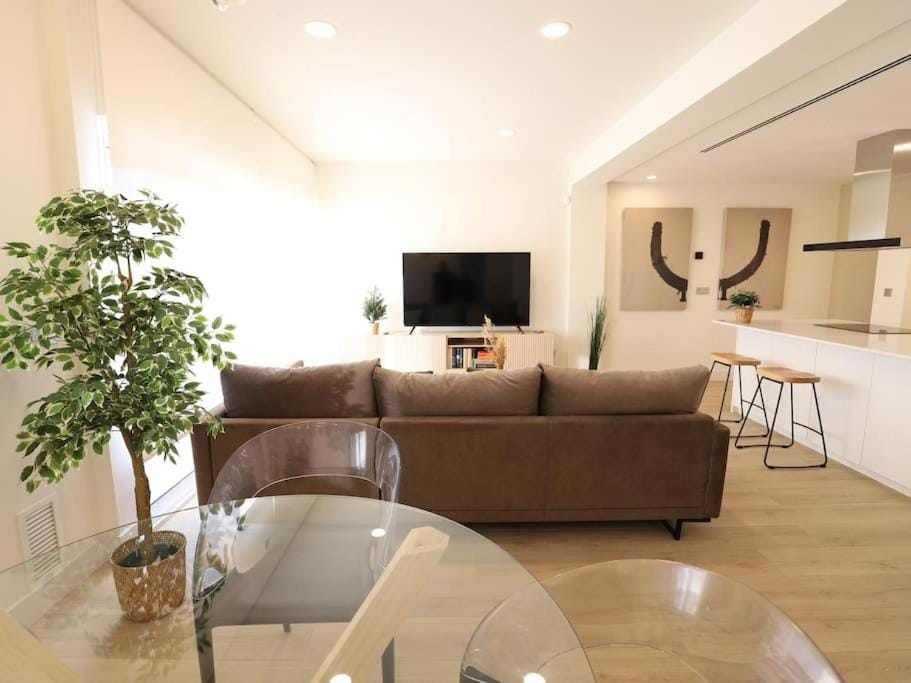 Impresionante Apartamento 3 habitaciones by Hometels Apartment in Port de Sagunt