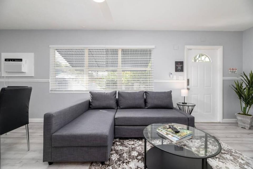 The Residences at Lake Ridge Apt 3 Apartment in Fort Lauderdale