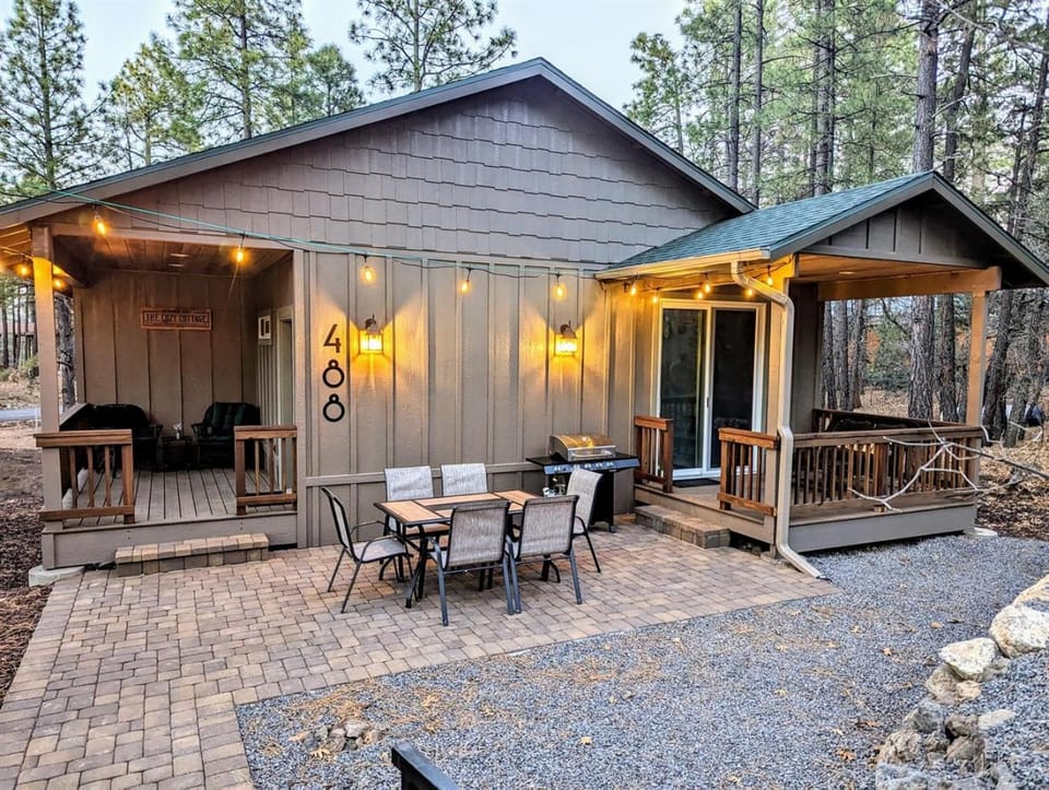 Property building, Patio, Day