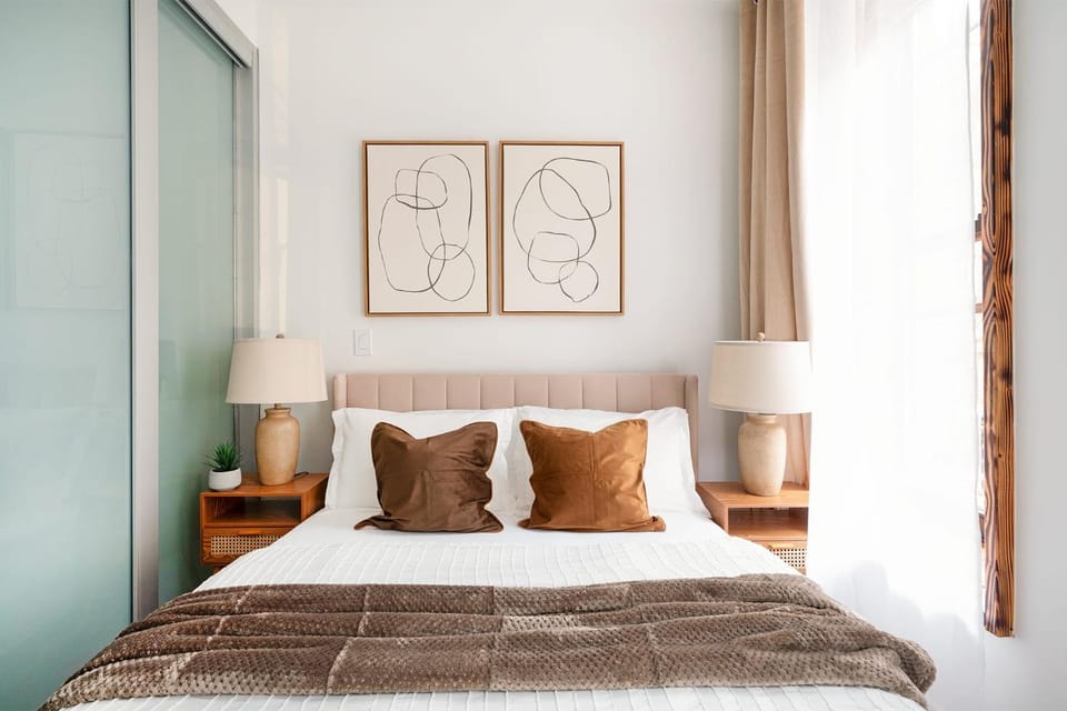 317-2A Sleek Modern 1Br UES W D Apartment in Roosevelt Island