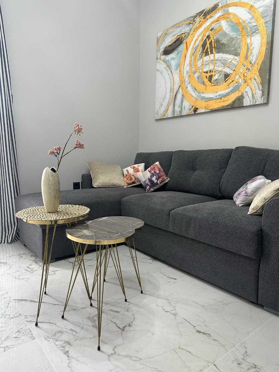 Eleni’s Mountainview Central Studio by the Sea Apartment in Euboea