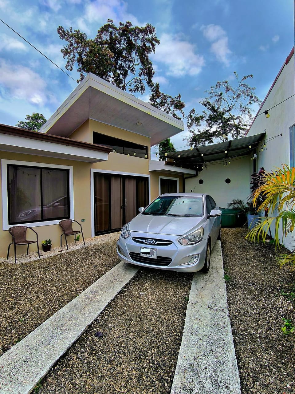 Facade/entrance, Parking