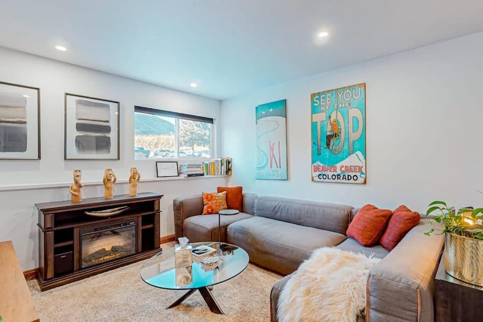 Modern Ski Retreat #C7 Apartment in Avon