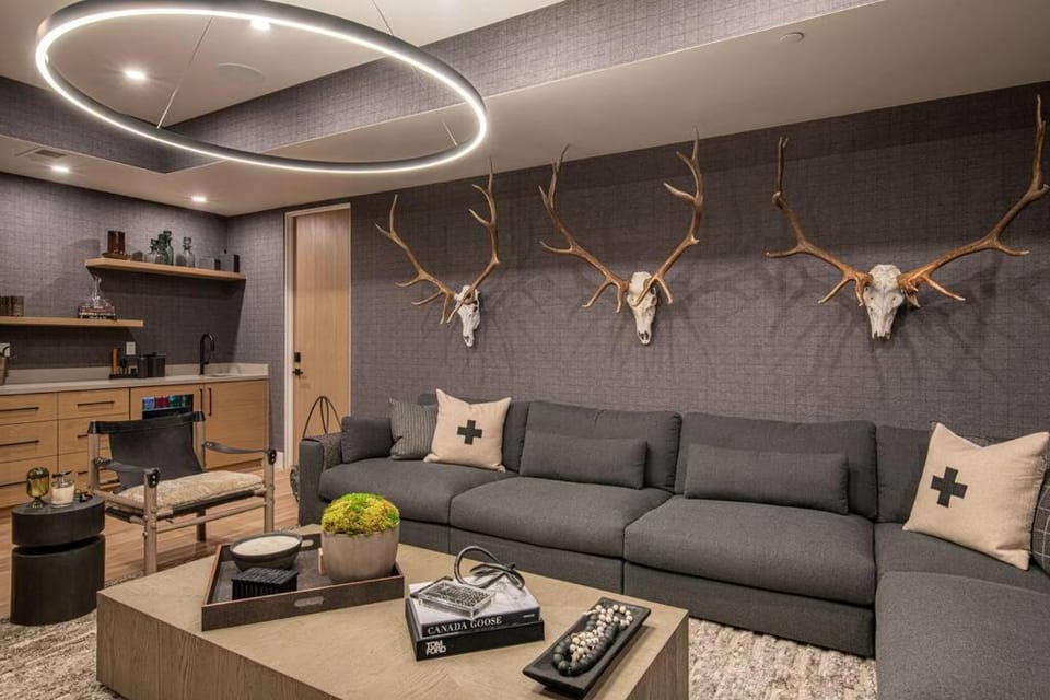Perfect Luxury Ridgeline Retreat in Park City House in Wasatch County