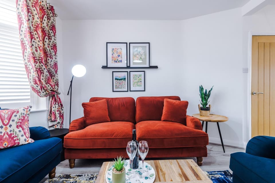 TV and multimedia, Living room, Seating area